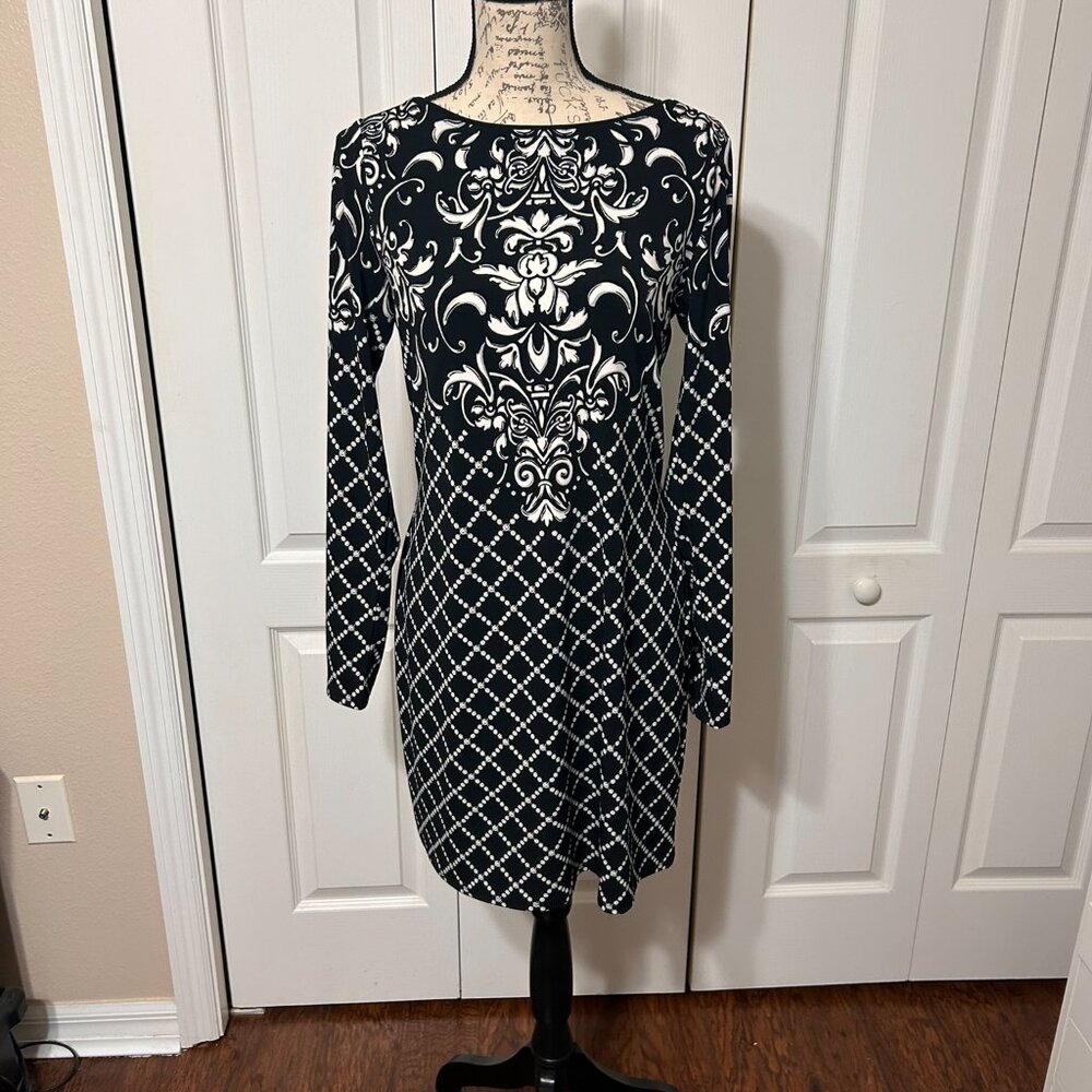 White House Black Market Dress Womens M Black White Long Sleeve Stretch